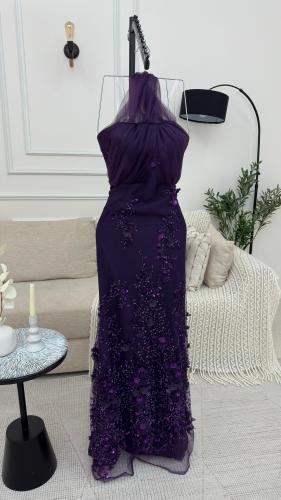 فستان تل مطرز خرز وورد