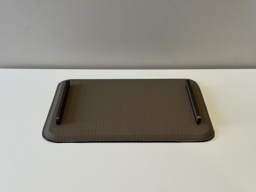 Serving tray