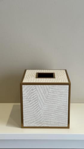 Tissue box