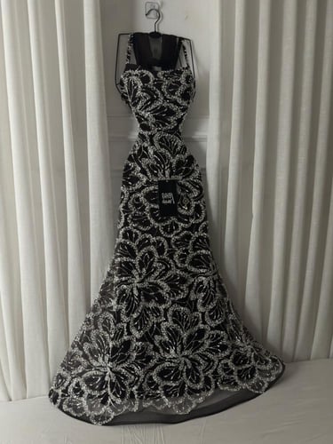 فستان مناهل