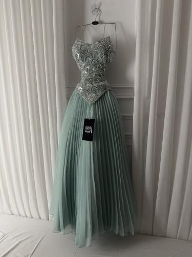 فستان ايفانو