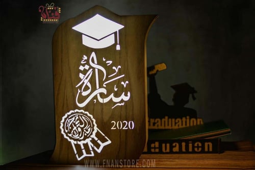 ديكور التخرج(مضئ)