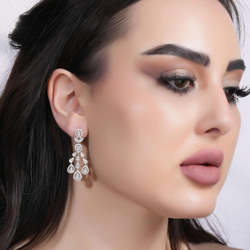 حلق ذهب ابيض والماس