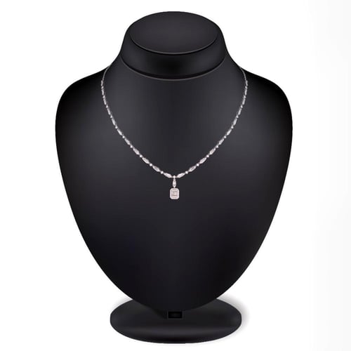 عقد ذهب ابيض والماس