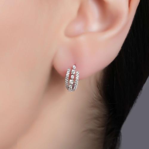 حلق ذهب ابيض والماس