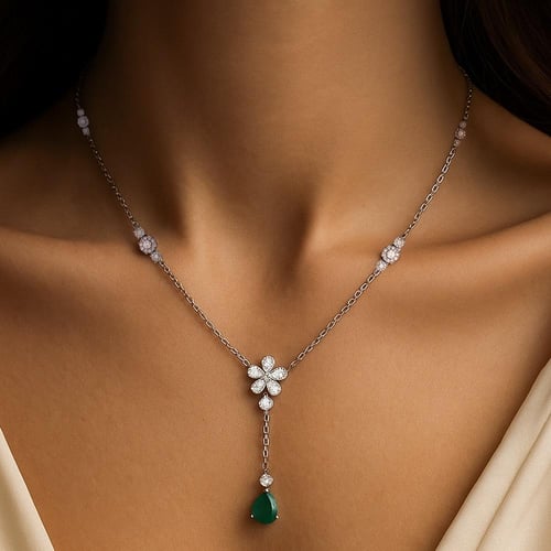 عقد ذهب ابيض والماس