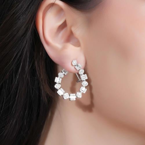 حلق ذهب ابيض والماس