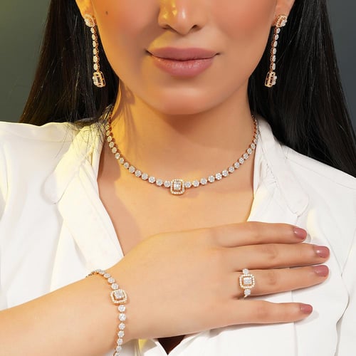 طقم ذهب اصفر والماس عيار18