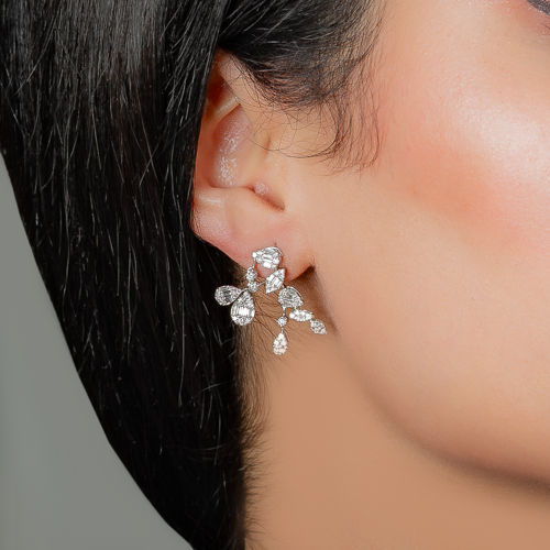 حلق ذهب ابيض و الماس