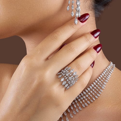 طقم ذهب ابيض و الماس عيار18