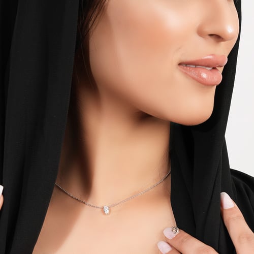 عقد ذهب ابيض والماس