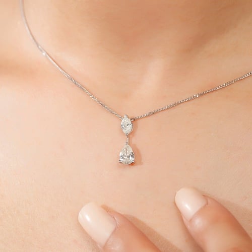 عقد ذهب أبيض والماس