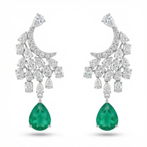 حلق الماس ذهب ابيض عيار 18