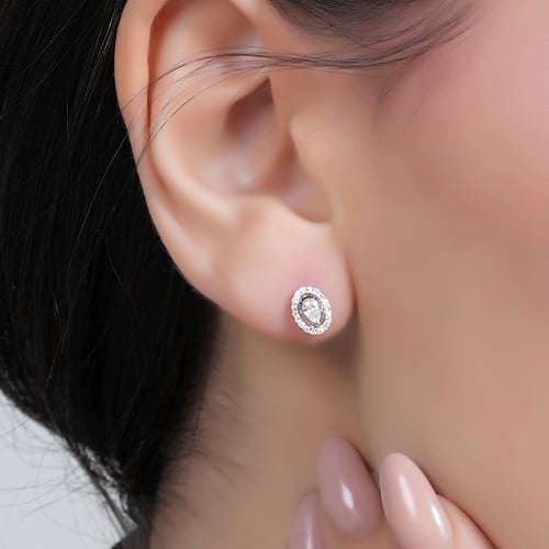 حلق ذهب أبيض والماس