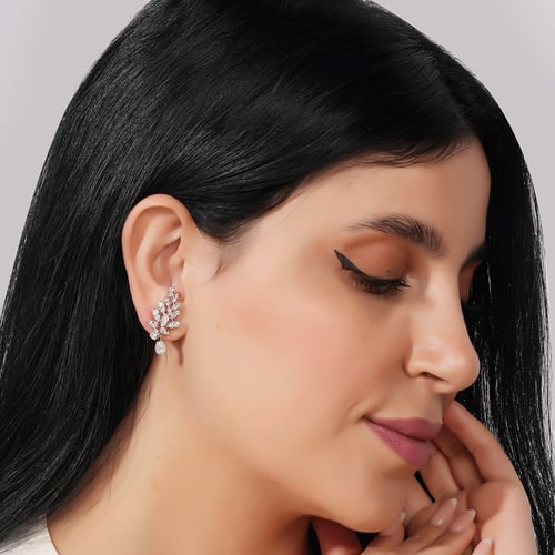 حلق ذهب ابيض والماس