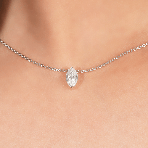 عقد ذهب ابيض والماس