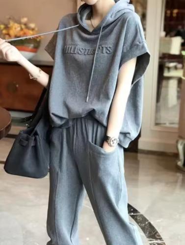 أطقم رافيا النسائية مقاسات من ( s إلى L )