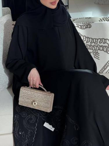 عباية قمر