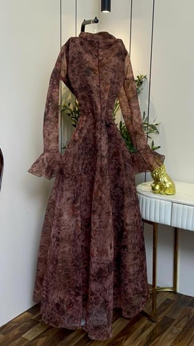 فستان "ليال" من الشيفون المشجر – أناقة الشيفون الف...