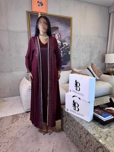 جلابية "سهرة ملكية" قطعتين بلون عنابي فاخر