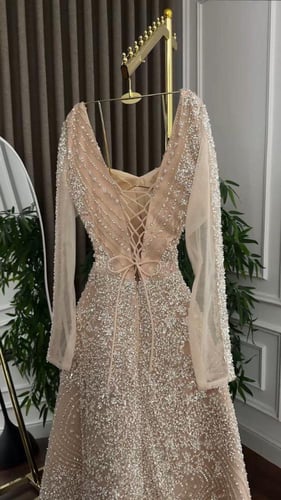 فستان سهرة نود بريق الألماس