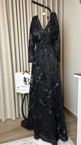 فستان سهرة "توليب الأسود" - دانتيل مطرز بلمعة ملكي...