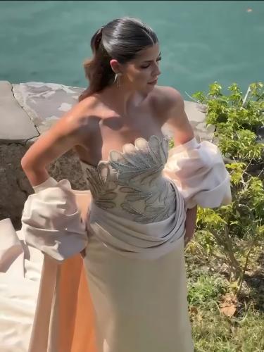 فستان السهرة "لمسة الأناقة الملكية" (Royal Eleganc...