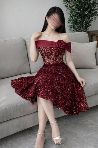 فستان سهرة مارون غلو بريق متلألئ بلمسة كلاسيكية