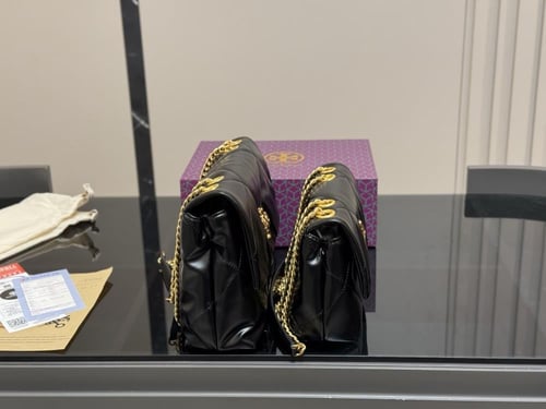 توري بورش كيرا أسود