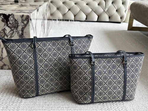 توت باق توري بورش كحلي