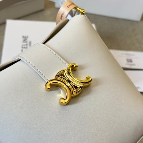 شنطة يد سيلين