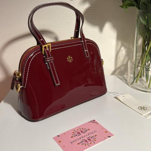 شنطة يد توري بورش لامع