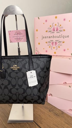 توت باق كوتش ميني لوقو ذهبي