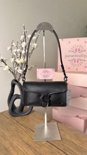 شنطة كوتش تابي كريستال