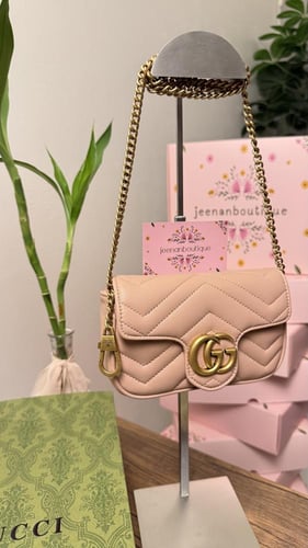 شنطة كتف قوتشي