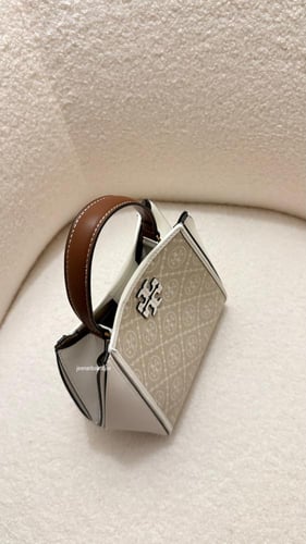 شنطة يد توري بورش