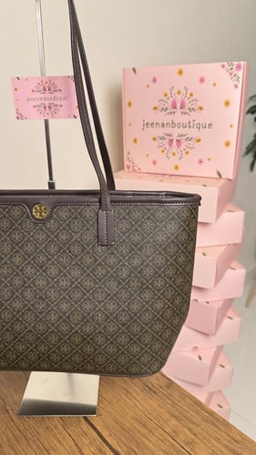 توت باق توري بورش