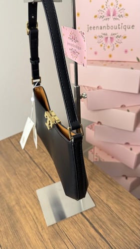 شنطة كتف توري بورش أسود