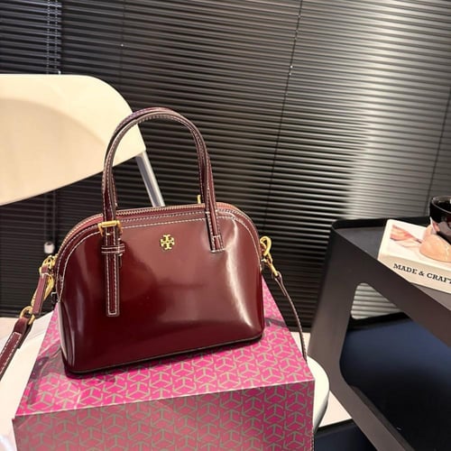 شنطة يد توري بورش مطفي