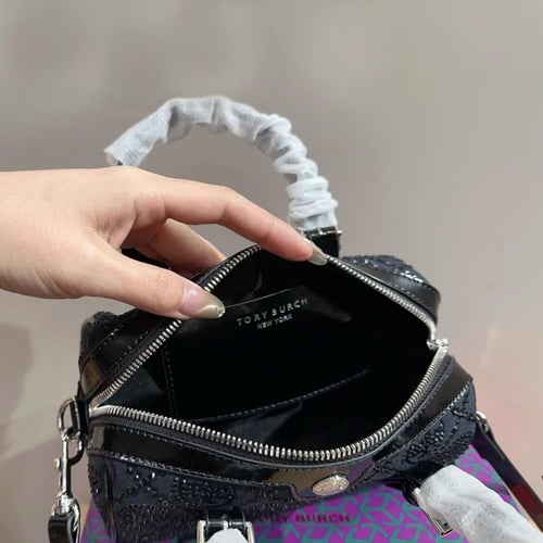 شنطه يد توري بورش لامع