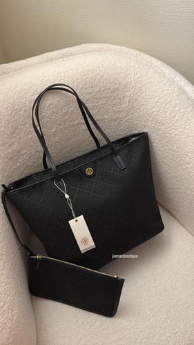 توت باق توري بورش أسود