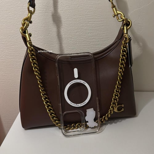 شنطة يد كوتش