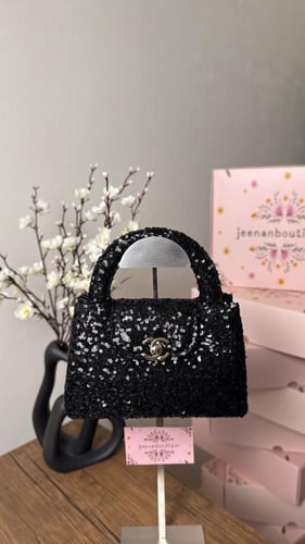 شنطة يد شانيل قليتر أسود