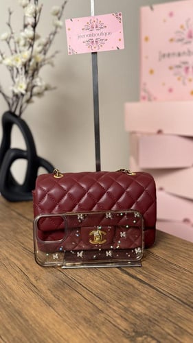 شنطة كتف شانيل أحمر