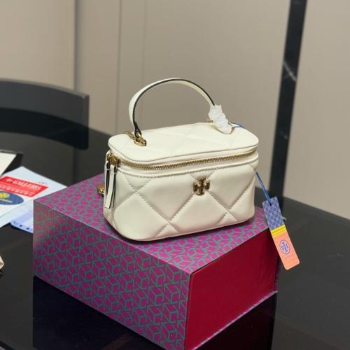 شنطة يد توري بورش