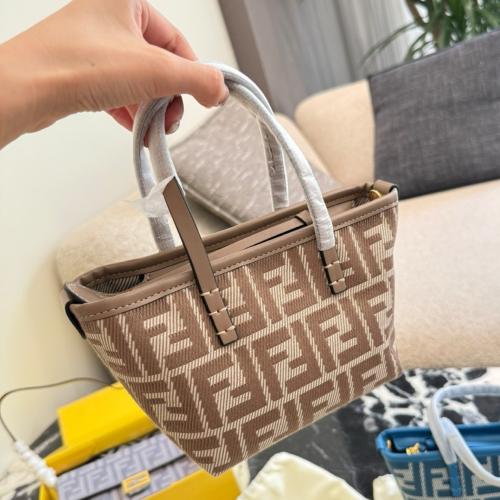 شنطة فندي ميني رول بيج