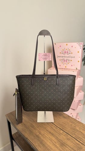 توت باق توري بورش