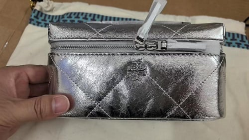 توري بورش كيرا فضي