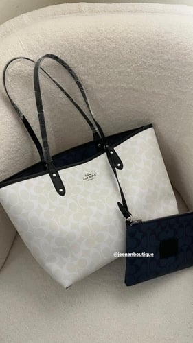 توت باق كوتش دبل فيس