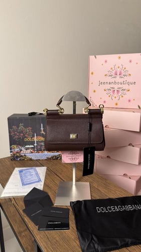 شنطة دولتشي اند غابانا